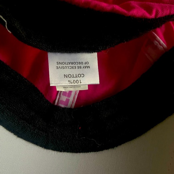 Hello Kitty glittered adjustable cap NWOT - Picture 2 of 3